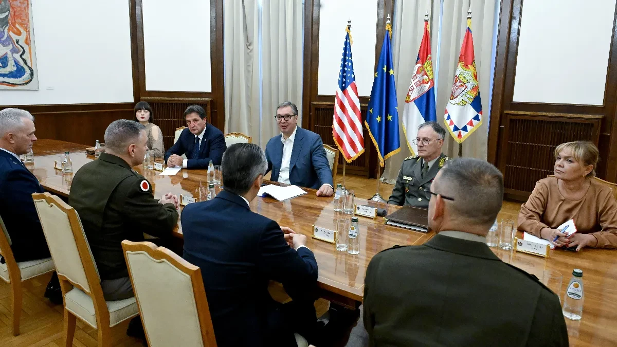 Vučić otkrio šta mu je rekao čovek iz Nacionalne garde Ohaja: Dok mi je pružio ruku, čestitao je...