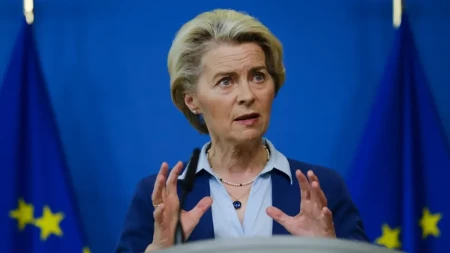 Sipaju milijarde u rat, a narod grca: Ursula šalje 3,3 milijarde za rakete i dronove!