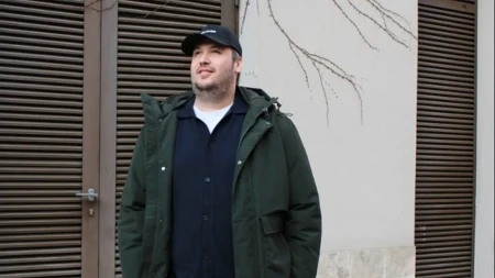 "Znam sa kim ste varale muževe, grešnice" Poznati voditelj zapretio pevačicama: "Duše prodane"