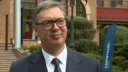 Vučić odgovorio Srdanoviću na primitivne opaske: Voleo bih da može da vidi kako izgleda kada me Vukan zagrli (VIDEO)