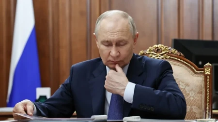 Putin je danas glasao na izborima: Nije ni izašao iz kabineta