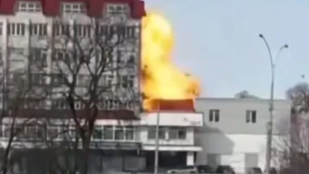 Spasioci izvlače ljude iz ruševina, ima mrtvih i ranjenih! Ruska bomba pogodila višespratnicu!