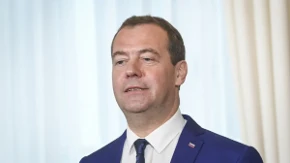 Kao što su nekad radile sovjetske vlasti: Medvedev izneo predlog za imovinu stranih kompanija