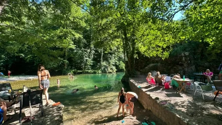Arilje ima svoje more, prelepe plaže na reci Rzav pune kupača: Žuta stena, Zelena plaža i Urijak su pravi turistički biseri 