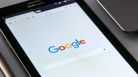 Gugl dobio kaznu od 403 miliona evra zbog kršenja pravila o privatnosti 