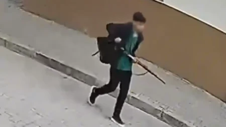 Novi detalji pucnjave ispred škole: Ovo je dečak koji je pucao, raste broj povređenih učenika u Turskoj