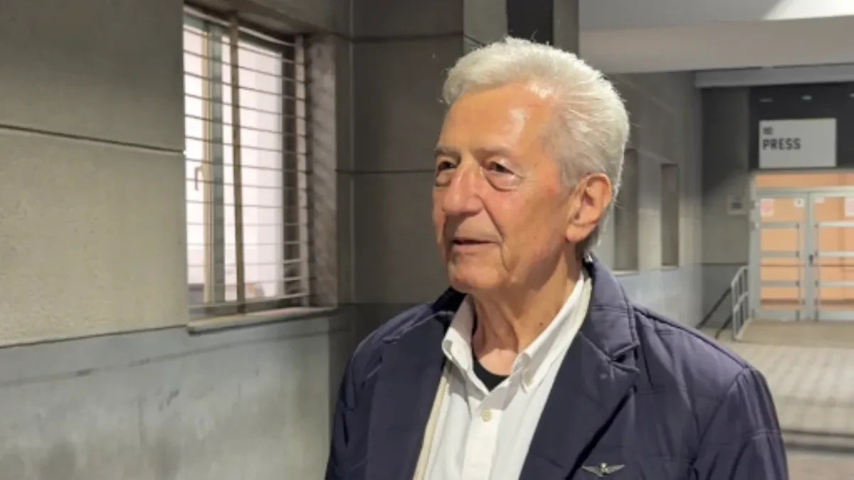 Miroslav Ilić stigao na sahranu brata, bolne scene: Zbog velike porodične tragedije Mrčajevci zavijeni u crno