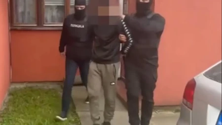 Rekao joj da joj je ćerka teško povređena u inostranstvu, pa joj uzeo novac i zlato! Uhapšen državljanin Severne Makedonije