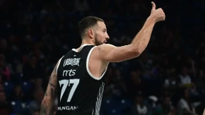 Oglasio se Lovernj:  Porukom na srpskom oduševio navijače, pa poručio kad se vraća 