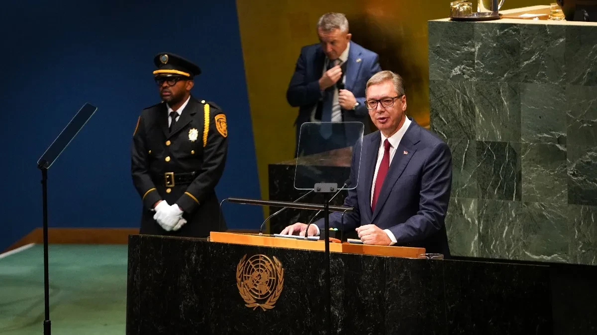 Svi komentarišu govor pred generalnom skupštinom Ujedinjenih nacija: Vučić pokazao kičmu pred celim svetom,  blokaderi bi ljubili noge srpskim neprijateljima 