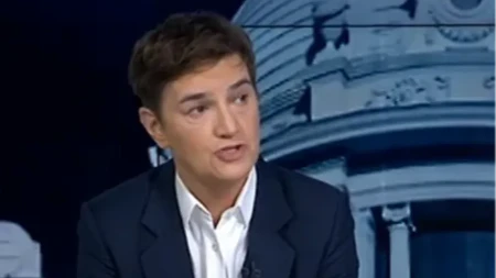 Ana Brnabić izazvala paniku u studiju N1! Voditeljka joj otela papir, pa prekinula emisiju!