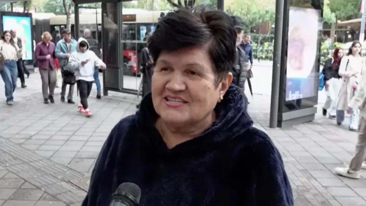 "Vučić šta kaže, tako i bude!" Beograđanka rasturila blokadere: Ulični delikventi plitkog mišljenja!