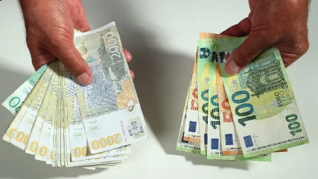 Isplata septembarskih penzija počinje 2. oktobra, novac prvo samostalcima