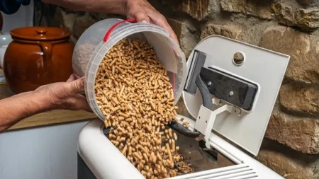 Koliko često morate da čistite kotao na pelet - jedna greška košta 10 odsto goriva