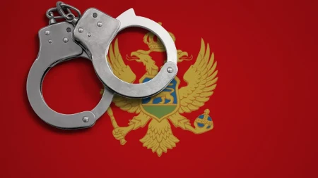 Velika čistka u crnogorskoj policiji: Bez značke ostali zbog kriminalnih grupa, šverca, droge i mita