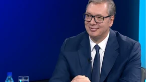 "Taj papir je jedan od ključih razloga za sprovođenje obojene revolucije" Vučić: Uvek sam gledao da ja budem taj koji će primati udarce