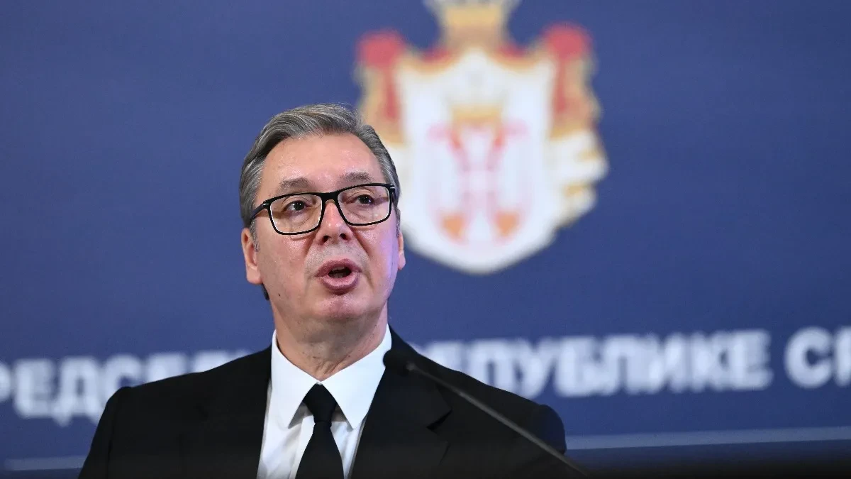 Prva poruka Vučića nakon ostavke: "A sada, idemo da ih pobedimo!" (VIDEO)