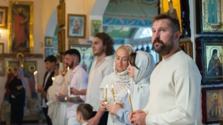 Ljudi, saberite se, ali stvarno…, Roditelji devojčici dali ime koje je izazvalo buru na mrežama: Kada su ljudi videli natpis sa krštenja, odmah su krenuli komentari