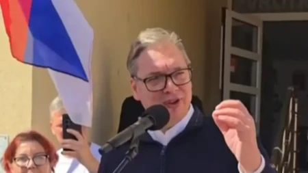 "Tvrde da su čuvari Ustava, a svi do jednoga su bili protivnici Ustava 2006!" Vučić o blokaderima