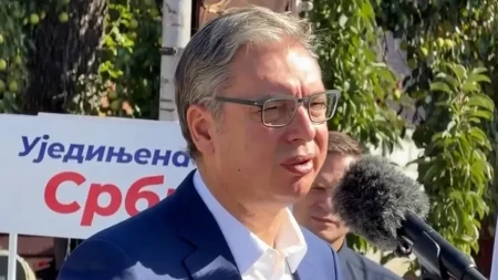 "Služe probisvetima i hrvatskim agencijama" Vučić rasturio lažne studente!