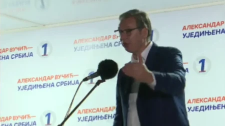 „Uđi u ring i odgovori na pitanja“: Vučić ponovo izazvao Srdanovića