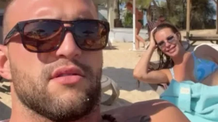 Fotografija Cecine snajke šokirala javnost: Bogdana slikala pozadinu, a evo šta je Veljko uradio