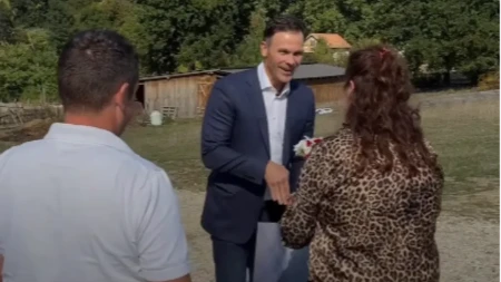 "Snaga Srbije je u ovakvim porodicama" Mali oduševljen posetom poštenim domaćinima (VIDEO)