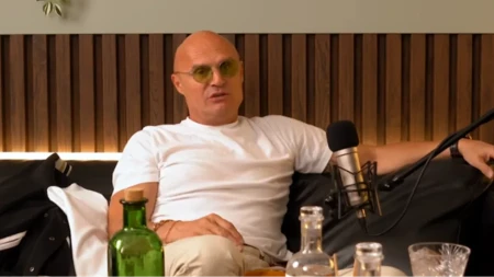 "Bio sam intiman sa devojkom koja je volela žene, preobratio sam je!" Muzičar šokirao detaljima 