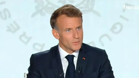 Spremaju se protesti širom Francuske! Državni službenici najavili štrajkove, nema para iz budžeta
