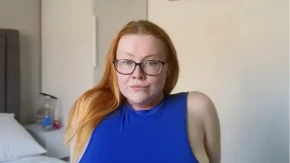 Tijana ima grudi teške 18 kg koje ne prestaju da rastu! Kičma joj puca, jedva diše, a ne sme na operaciju