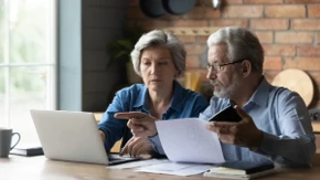 Penzioneri, borci i primaoci socijalne pomoći čekaju isplatu - Vučić otkrio kada stiže novac