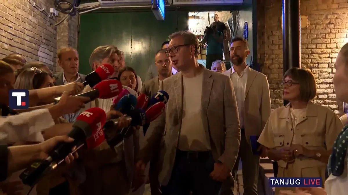 "Ja sam obišao skoro sve... Ne postoji ovakav podrum u Srbiji" Vučić u obilasku vinarije "Čoka" (VIDEO)