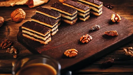 Žerbo torta, originalni recept iz Budimpešte: Čokoladna fantazija koja se pamti