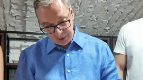 „Slanina je najbolje prošla“: Vučić objavio neobičan snimak, ali jedna poruka privukla je svu pažnju (VIDEO)