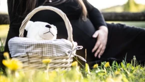 Stiže beba, a vi ne znate odakle da počnete? Evo kako da pripremite dom i kupite sve što je potrebno pre porođaja