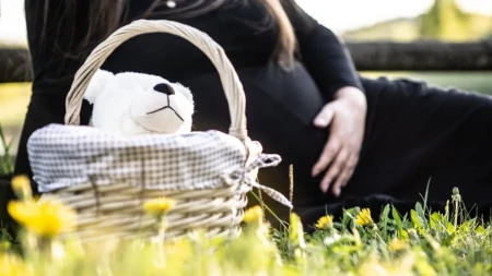 Stiže beba, a vi ne znate odakle da počnete? Evo kako da pripremite dom i kupite sve što je potrebno pre porođaja