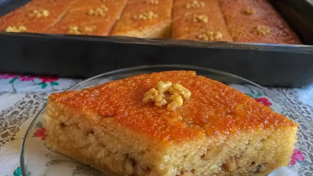 Kajmak nije samo za slana jela: Može da se stavi i u baklavu - kad se ovako napravi voda na usta kreće sama