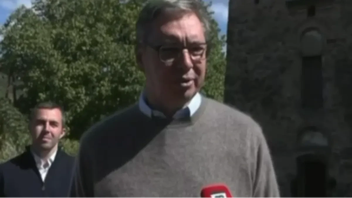 "Čovek mi je bukvalno život spasao" Vučić ispričao anegdotu: Rekao mi je: "Aj molim te, samo stani ovde, spavaj 20 minuta, i onda nastavi"