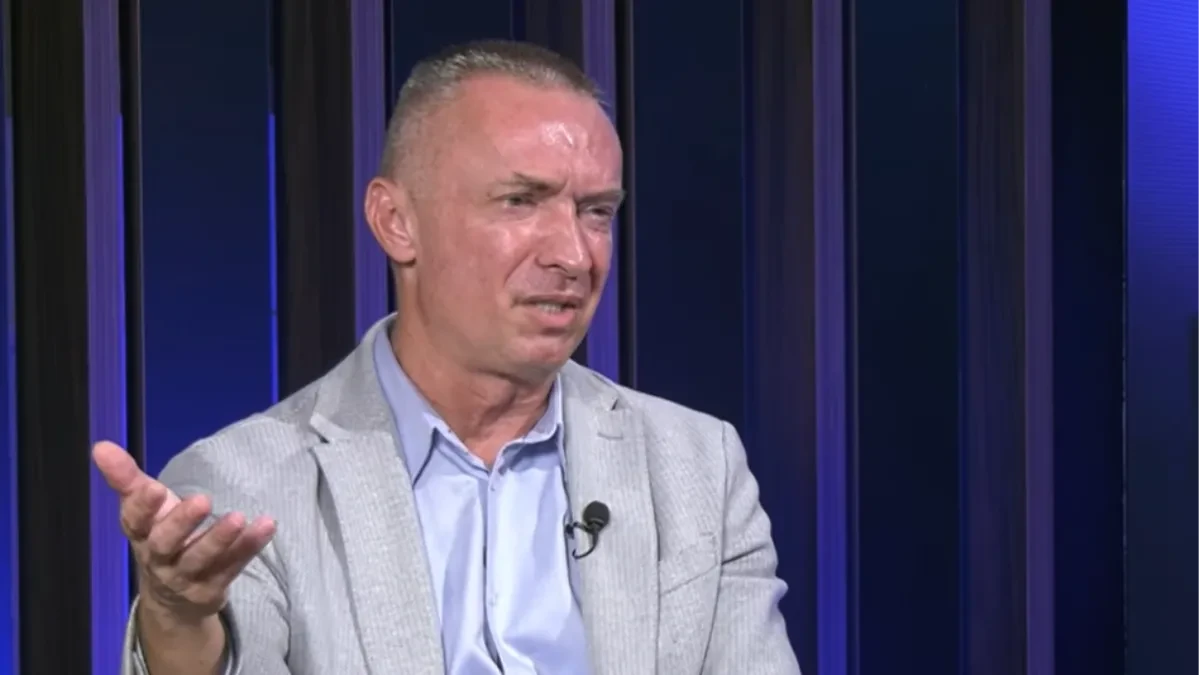 Naredio gospodar, sluge ispunile! Blokaderi slepo slušaju Pajtića