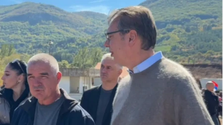 Vučić pokazao kako izgleda moderna srpska farma: „Sve rade roboti, nisam verovao dok nisam video“