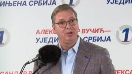 „Nijedno izvinjenje nismo čuli“ Vučić: Hoće da nam ruše porodice i zabrane starijima da glasaju