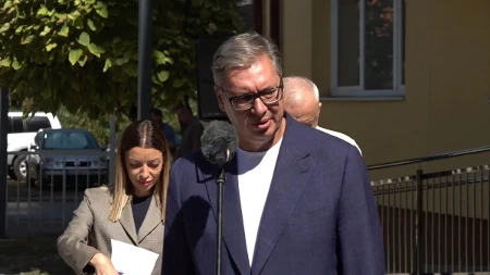 Vučić u Subotici obilazi Gerontološki centar (FOTO/VIDEO)