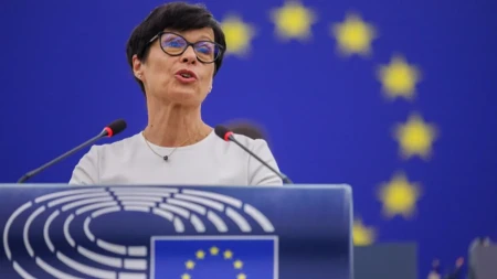 "Ne dam ti da ponižavaš zemlju i nemoj da lažeš!" Vučić odgovorio Marti Kos (VIDEO)
