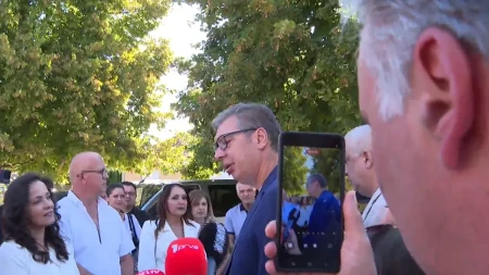 Vučić na Paliću: Sredinom septembra potpisaćemo ugovor za još 200 radnih mesta za Suboticu (VIDEO)