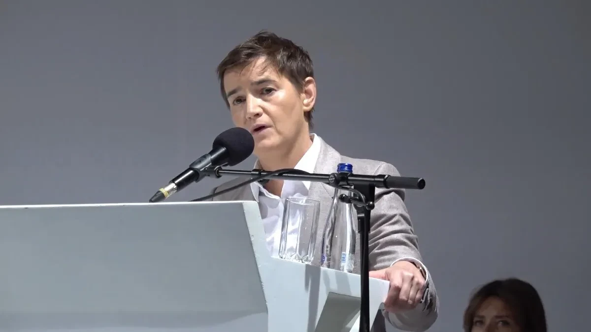 "Mi moramo da odbranimo i sačuvamo Srbiju" Ana Brnabić se obraća na sednici Glavnog odbora SNS (VIDEO)