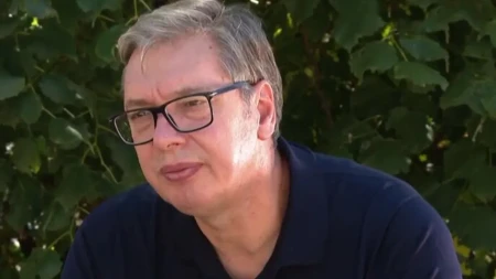 "Iznajmio sam kamiončne, na njemu je sto, idem da razgovaram sa narodom" Vučić otkrio kako će izgledati kampanja! "U Nišu se okupilo 2.300 ljudi koji podržavaju SNS, kao i 500-600 blokadera"