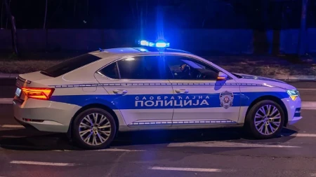 "Deca su počela da plaču, vozaču je glava bila krvava": Žestok sudar autobusa i automobila u Rakovici