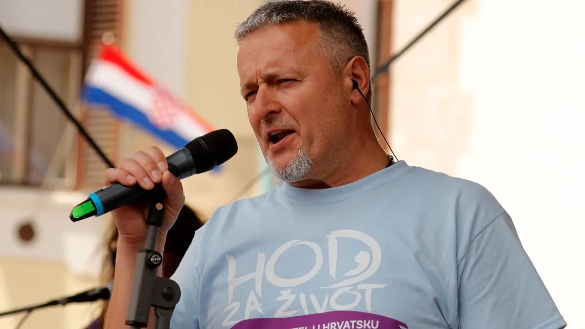 Predsednik Srbije upozorio na veličanje ustaštva: Ako blokaderi pobede, praviće vam ture za Tompsonove koncerte