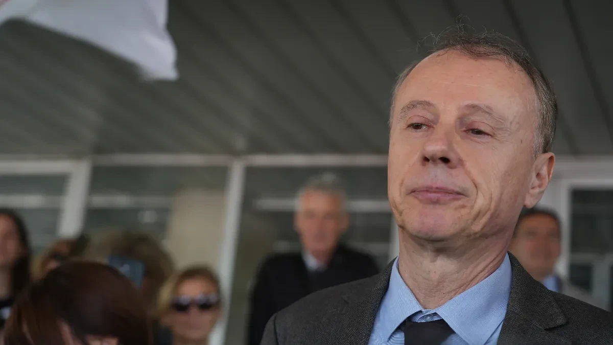 Blokaderi slave vetiranje rektora Đokića! Uklonili ga sa "studentske" liste, na mrežama opšte oduševljenje: "Živela Srbija, pije se večeras, gleda se vatromet"