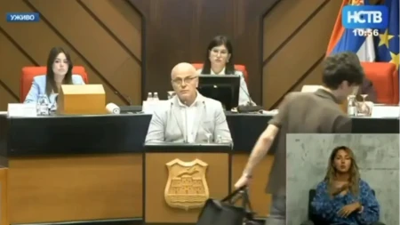 Predstavnici blokadersko-studentske liste odbili čak i da ispoštuju minut ćutanja Ratku Mladiću!